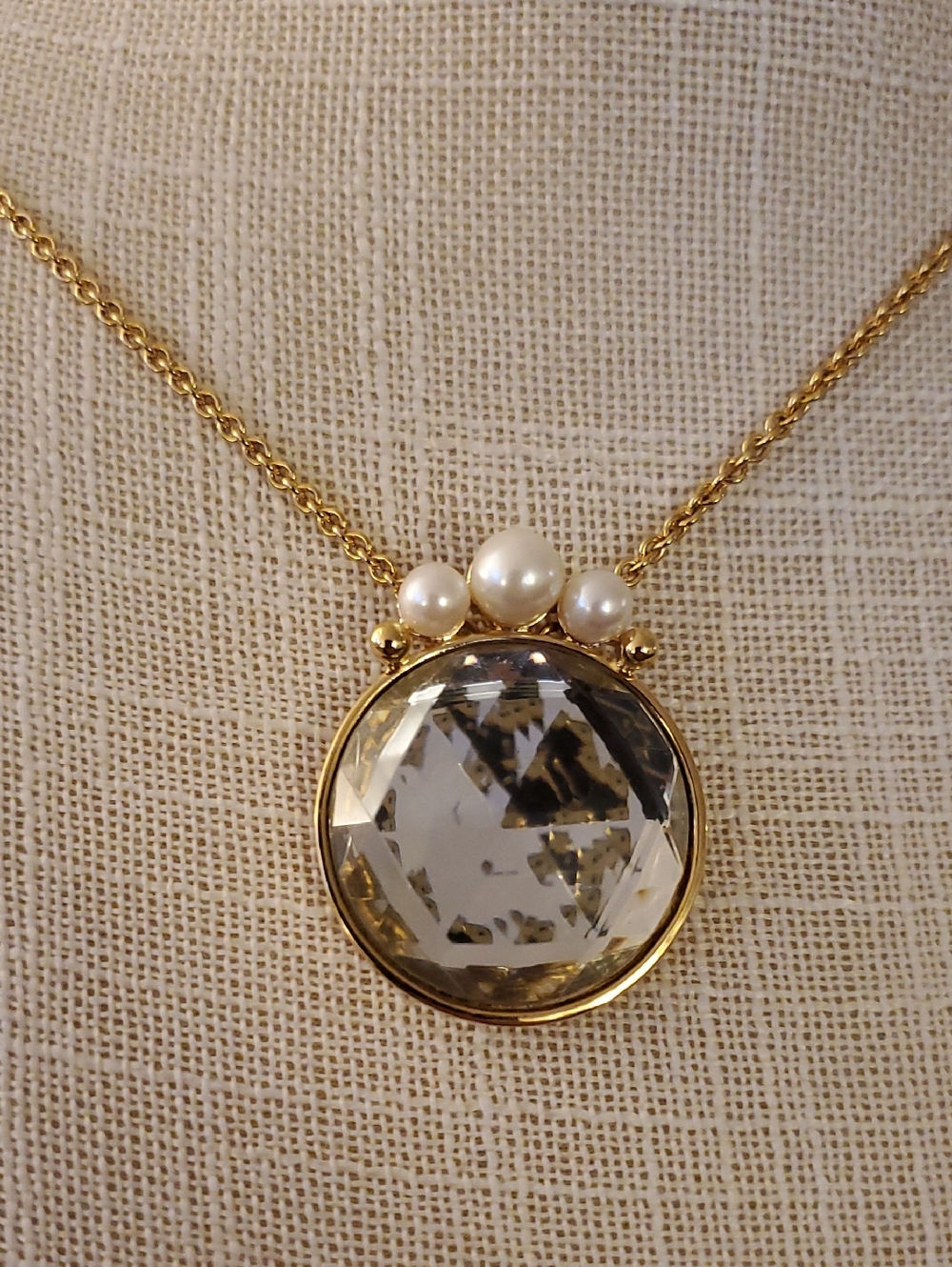 Vintage Trifar1 Gold Tone Long Pendant Necklace Faceted  Mirror With Faux Pearls